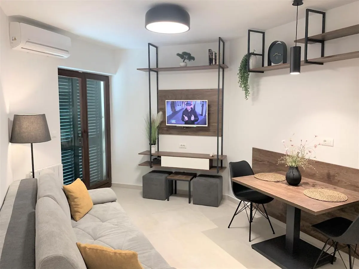 Villa Fani - Apartments In Trogir Chorwacja