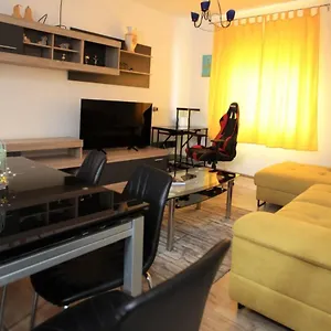 Mantenjin Apartman